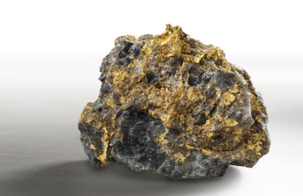 Radisson reports 137 g/t gold over 1.0 metre and more high grade results from O’Brien